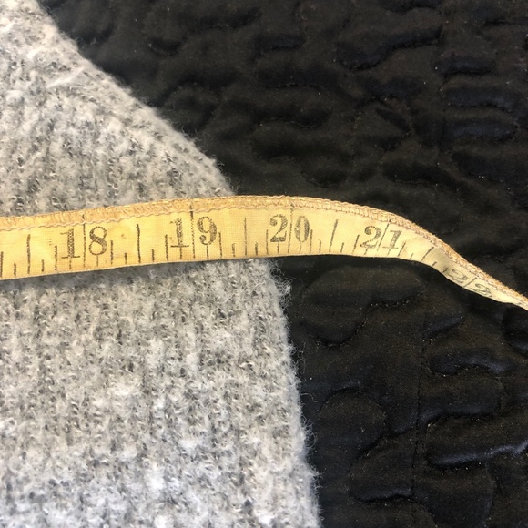 Guess Los Angeles Sleeveless Turtleneck I Size M - Picture 8 of 10